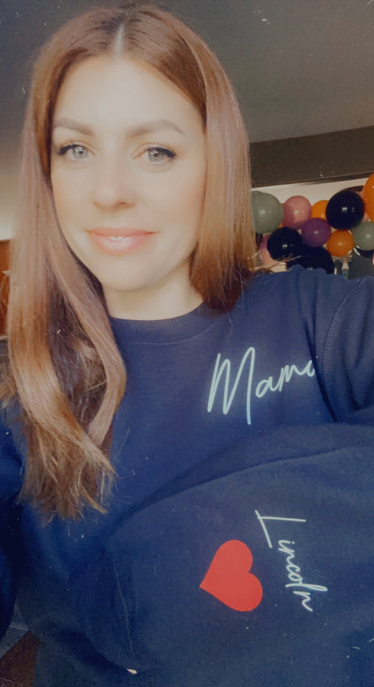 Mama <3 Kids Names Sweatshirt